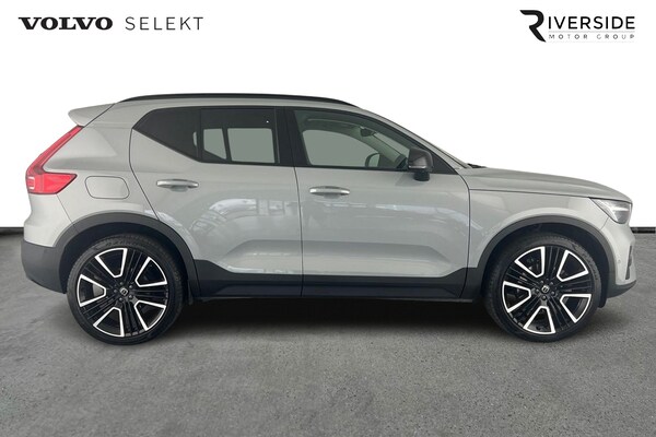 Used Volvo XC40 2024 for sale - 75629621: Photo 4