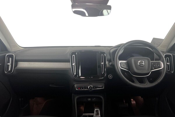 Used Volvo XC40 2024 for sale - 75629621: Photo 6