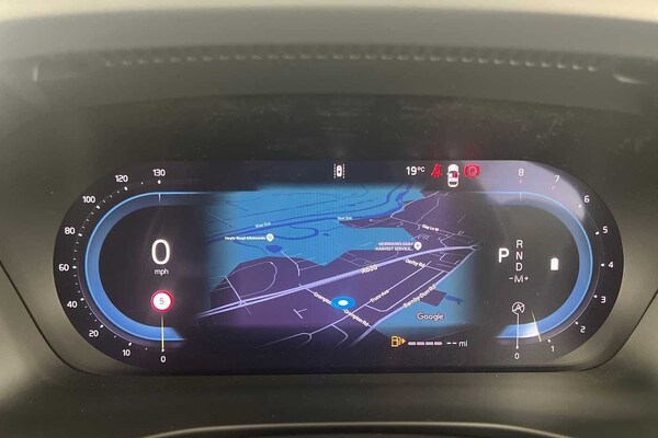 Used Volvo XC40 2024 for sale - 75629621: Photo 7