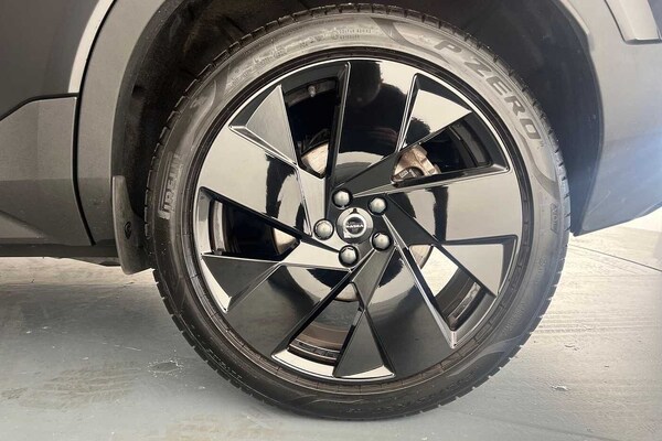 Used Volvo XC40 2024 for sale - 75439637: Photo 24