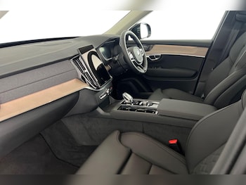 Used Volvo XC90 2026 for sale - 79381122: Photo