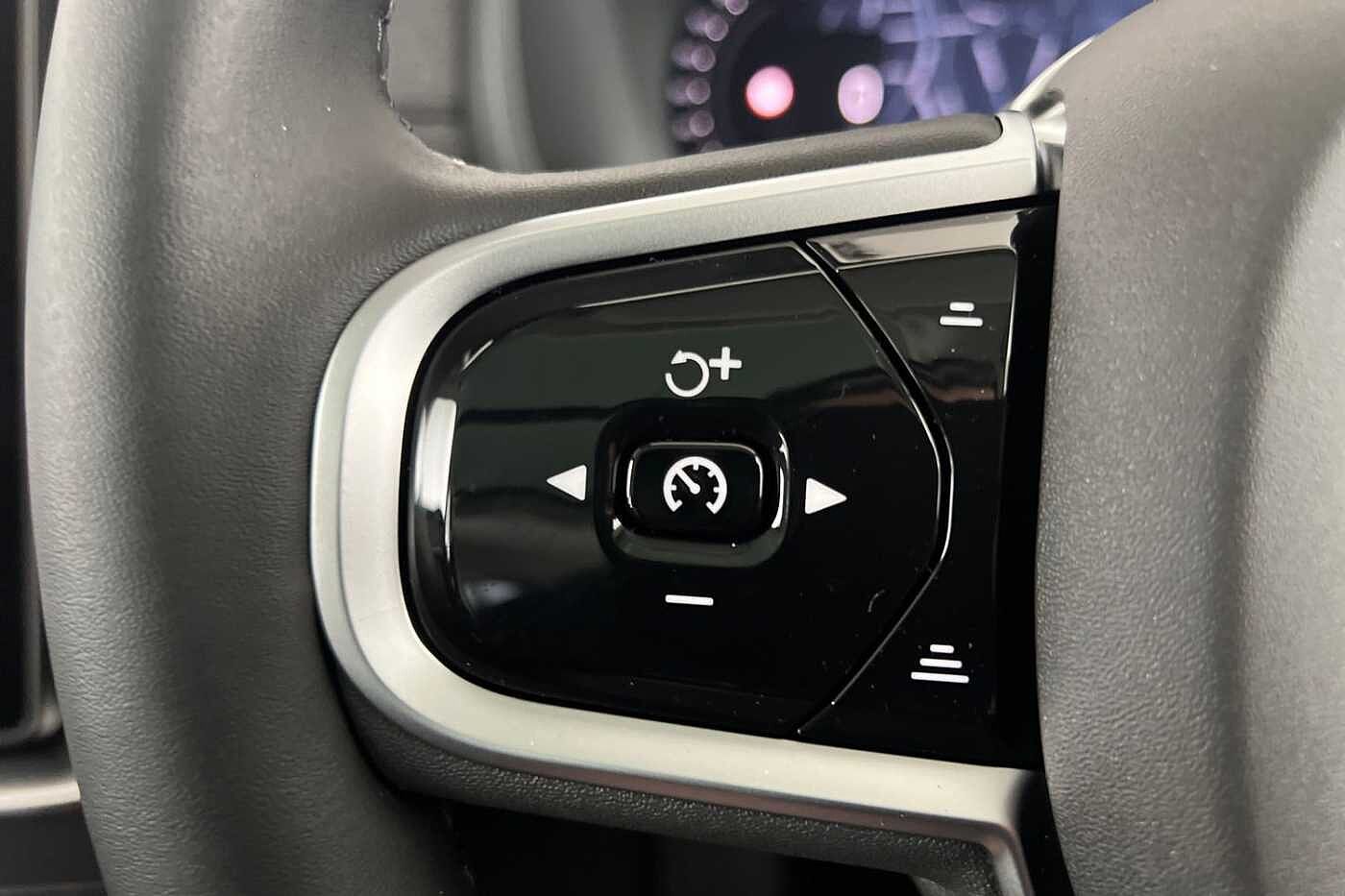 Used Volvo XC90 2025 for sale - 76796325: Photo 11