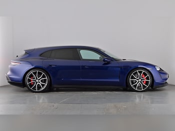 Used Porsche Taycan 2022 for sale - 78411791: Photo