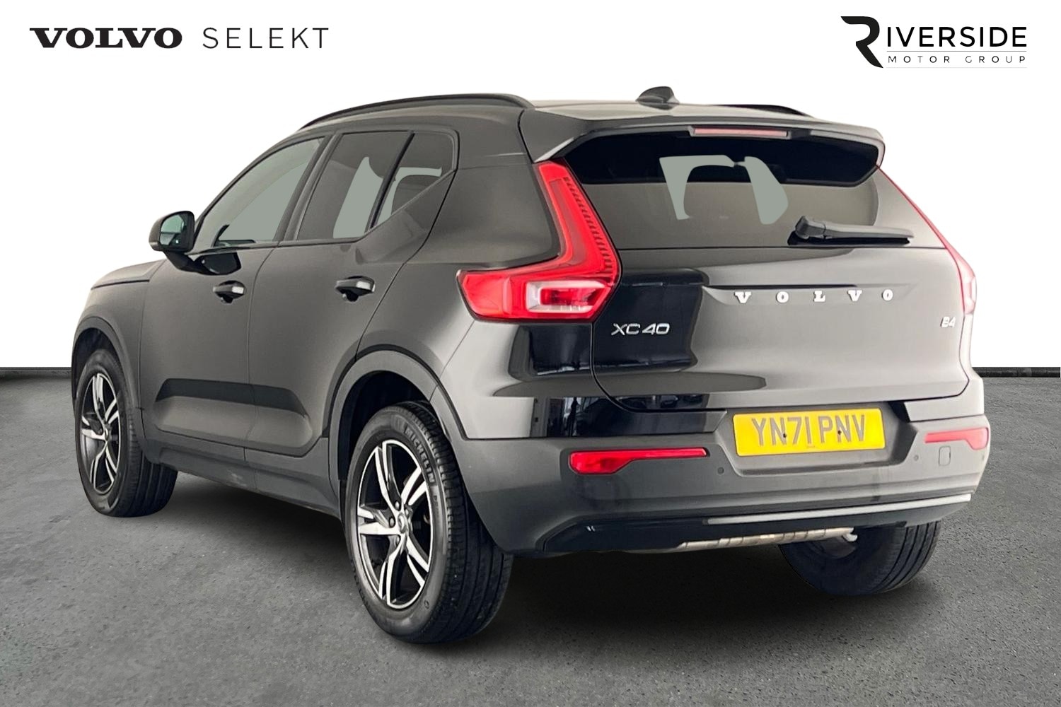Used Volvo XC40 2021 for sale - 76130839: Photo 3