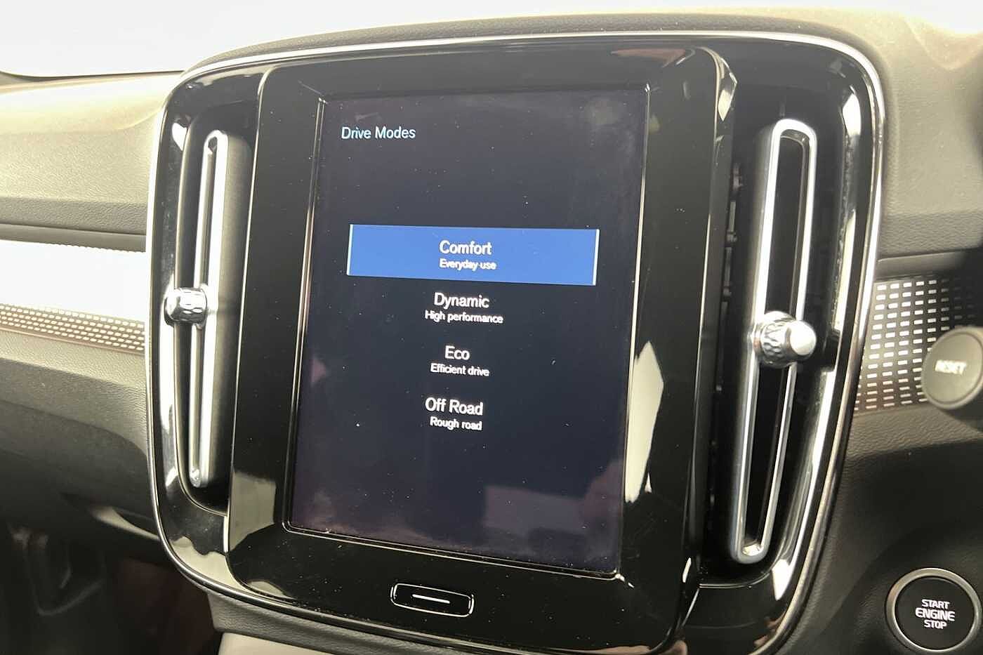 Used Volvo XC40 2021 for sale - 76130839: Photo 34