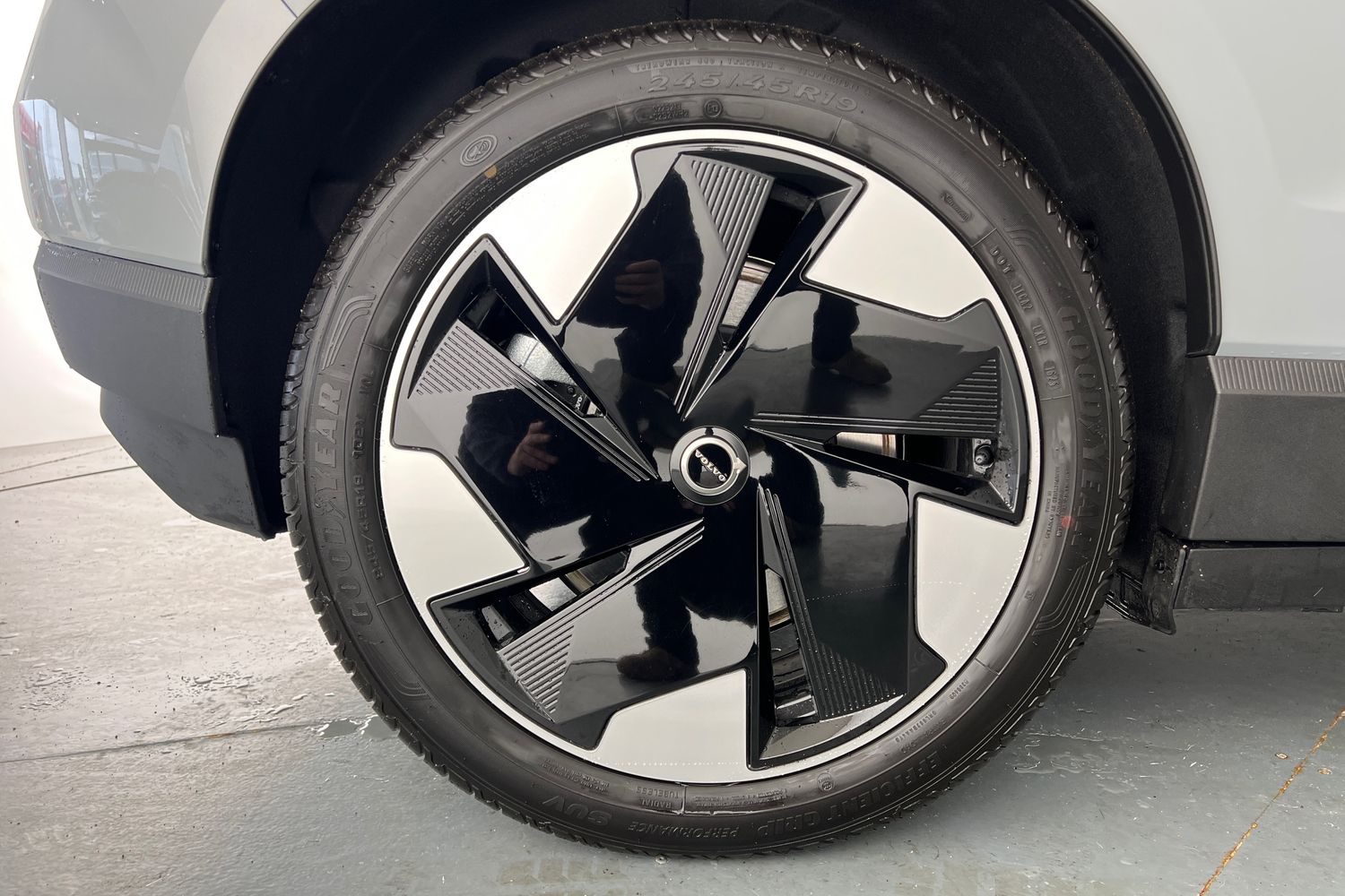 Used Volvo EX30 2025 for sale - 76479623: Photo 25