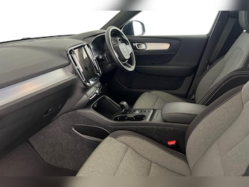 Used Volvo XC40 2025 for sale - 78165755: Photo
