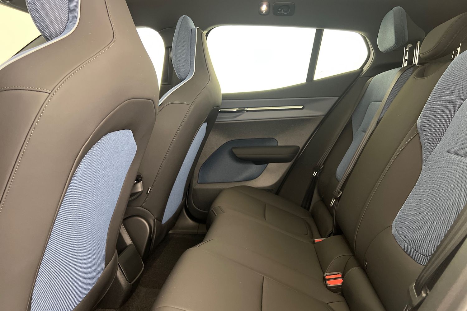 Used Volvo EX30 2025 for sale - 76479691: Photo 17