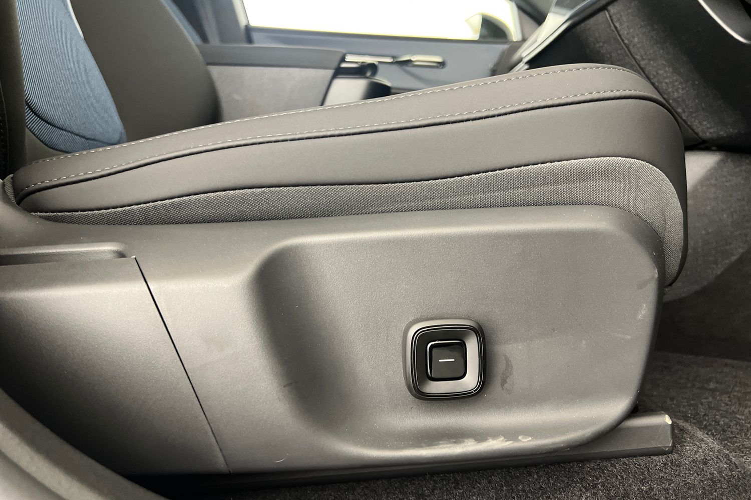 Used Volvo EX30 2025 for sale - 76479691: Photo 32