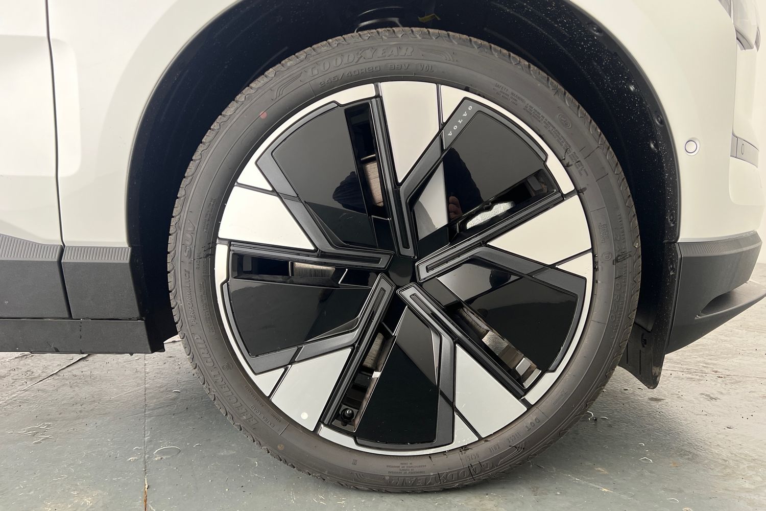 Used Volvo EX30 2025 for sale - 76479691: Photo 5