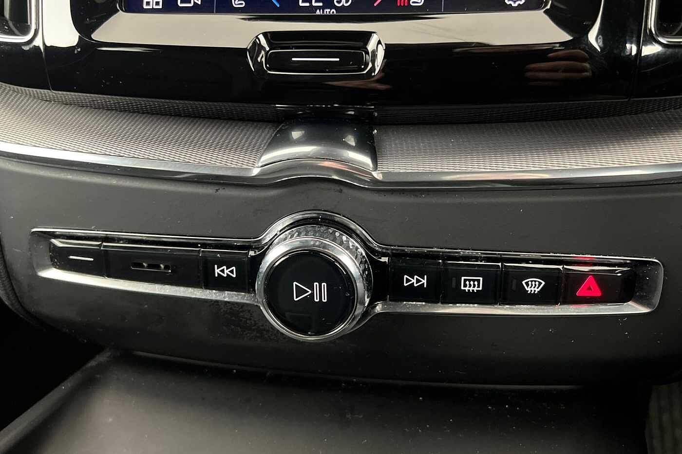 Used Volvo XC60 2022 for sale - 76556787: Photo 14