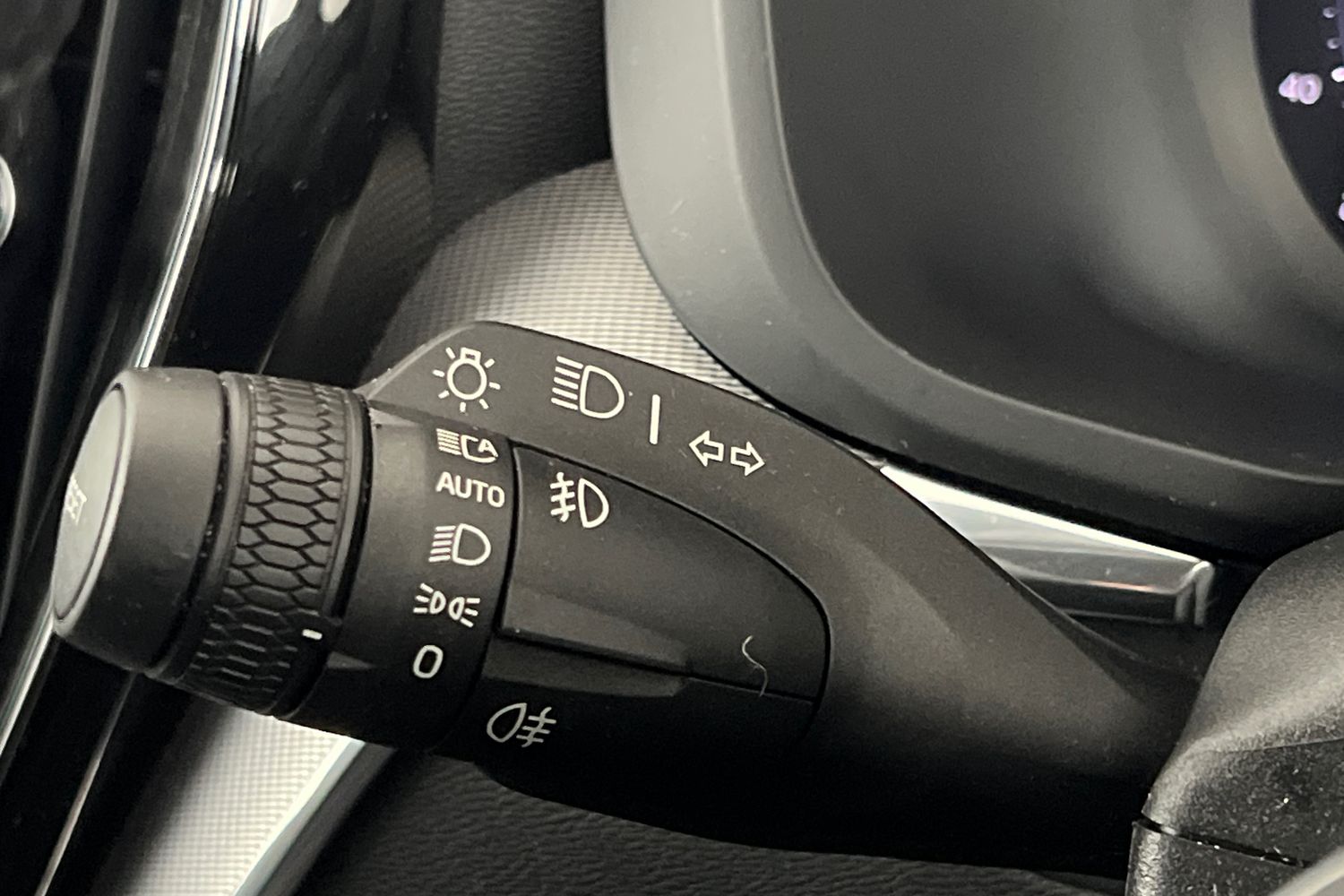 Used Volvo XC60 2022 for sale - 76556787: Photo 36