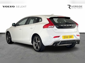 Used Volvo V40 2016 for sale - 78885467: Photo
