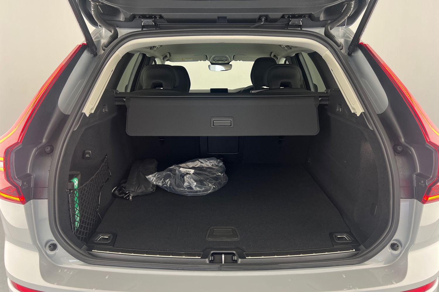 Used Volvo XC60 2025 for sale - 76007750: Photo 8