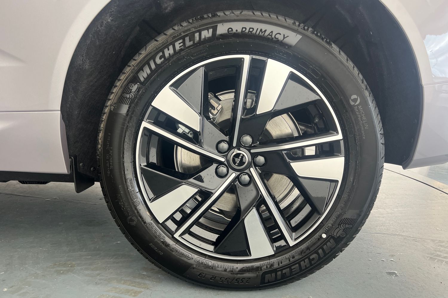Used Volvo XC60 2025 for sale - 76007706: Photo 25