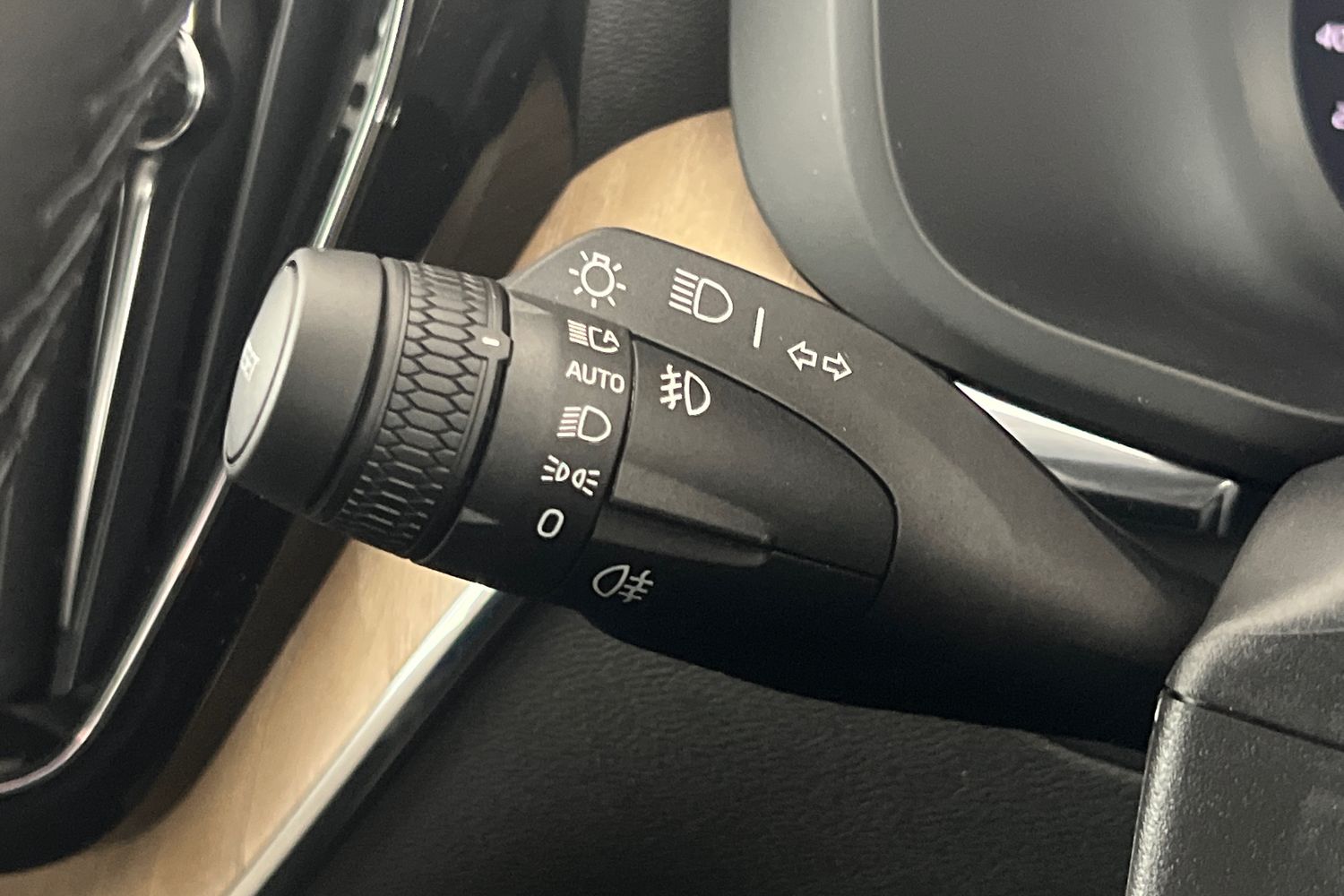 Used Volvo XC60 2025 for sale - 76007706: Photo 37