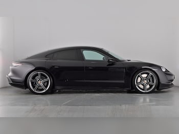 Used Porsche Taycan 2021 for sale - 77519125: Photo