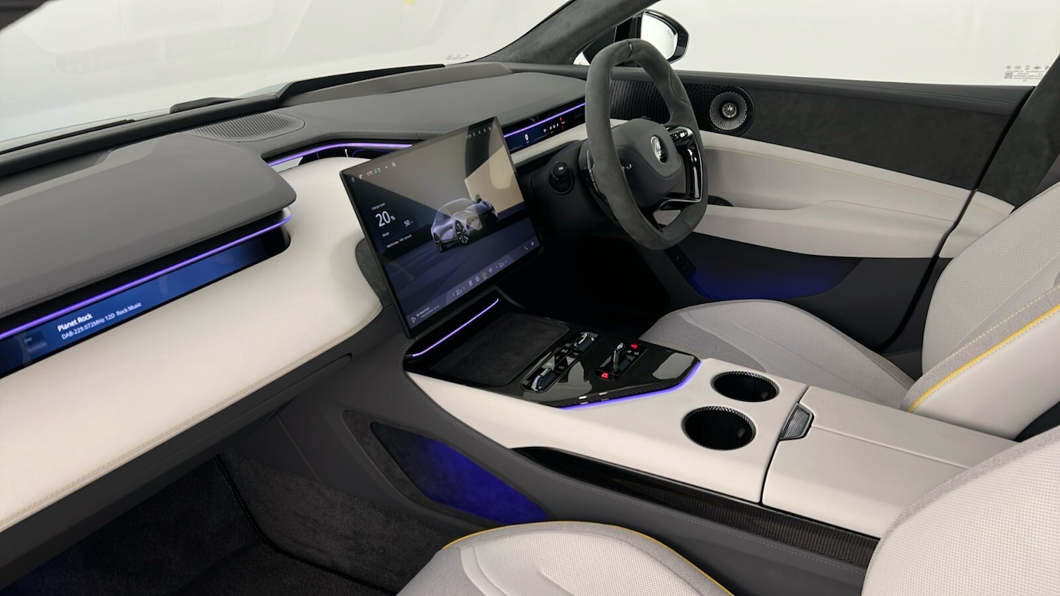 Used Lotus Emeya 2025 for sale - 77420343: Photo 17