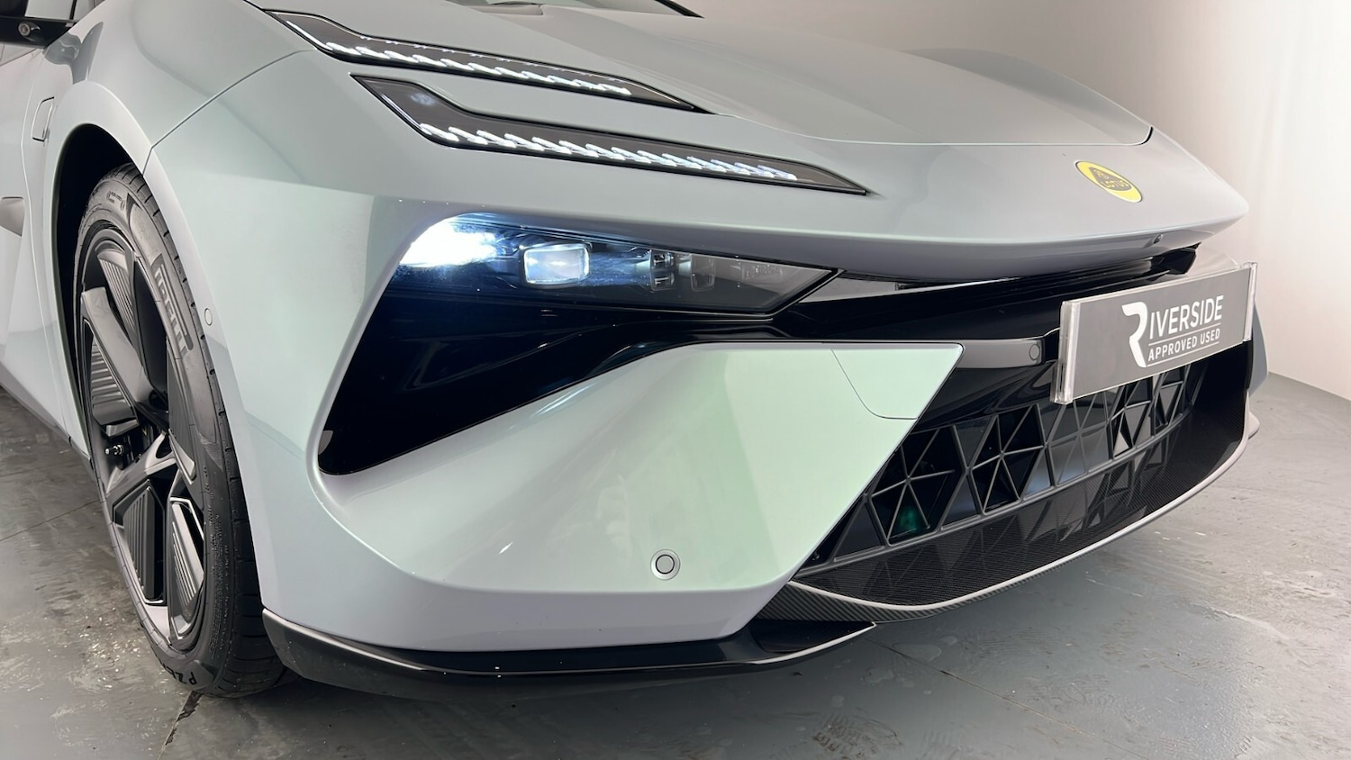 Used Lotus Emeya 2025 for sale - 77420343: Photo 23