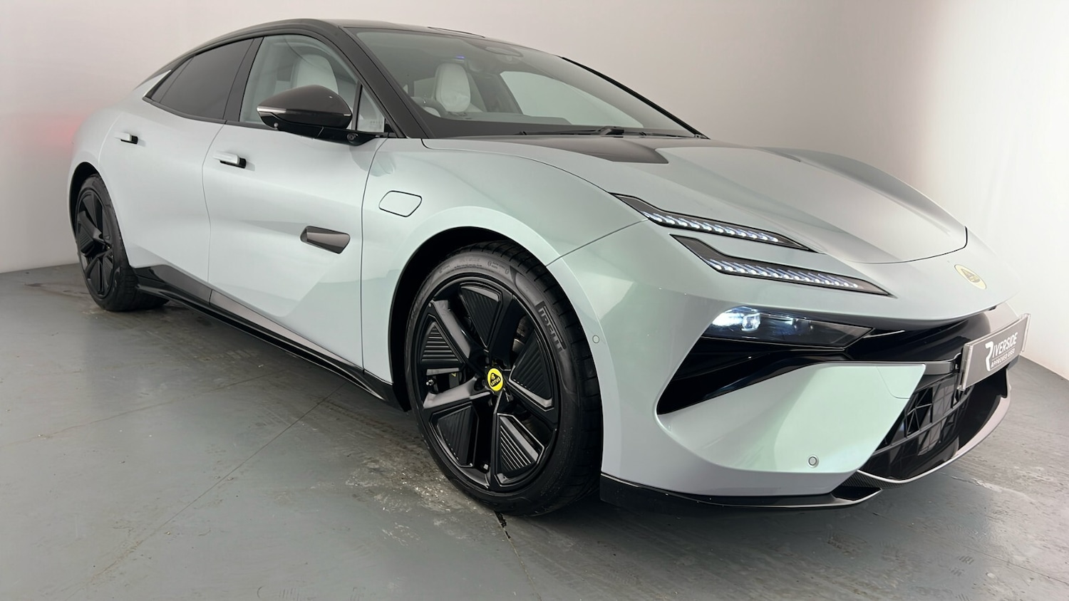 Used Lotus Emeya 2025 for sale - 77420343: Photo 24