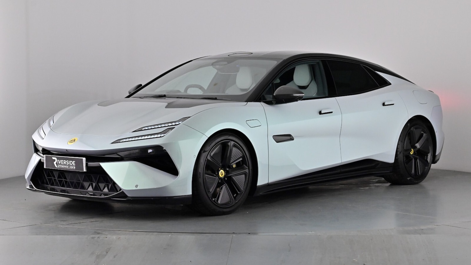 Used Lotus Emeya 2025 for sale - 77420343: Photo 6