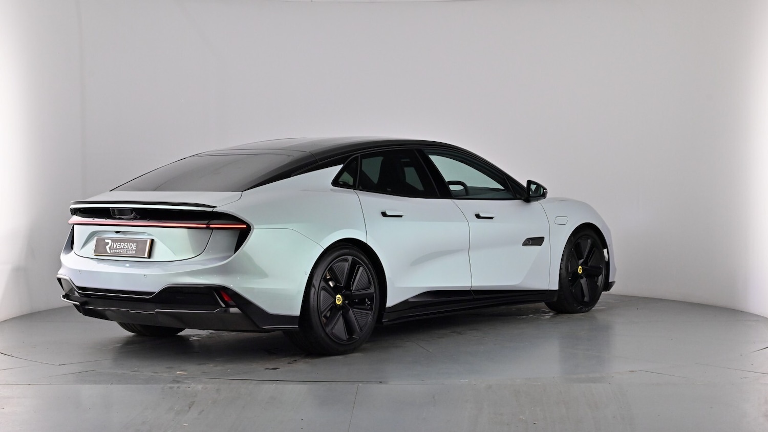 Used Lotus Emeya 2025 for sale - 77420343: Photo 81