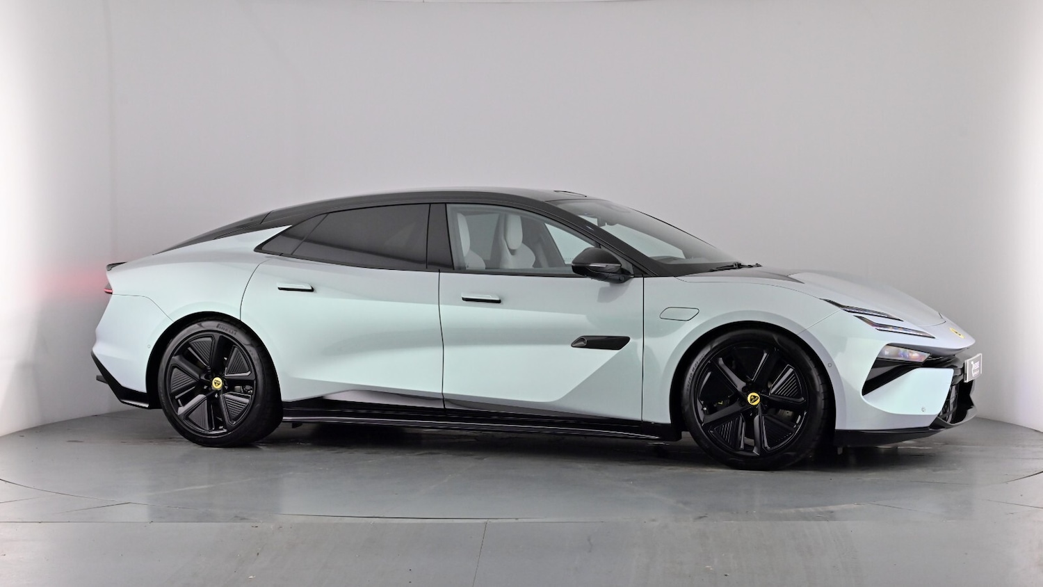 Used Lotus Emeya 2025 for sale - 77420343: Photo 88