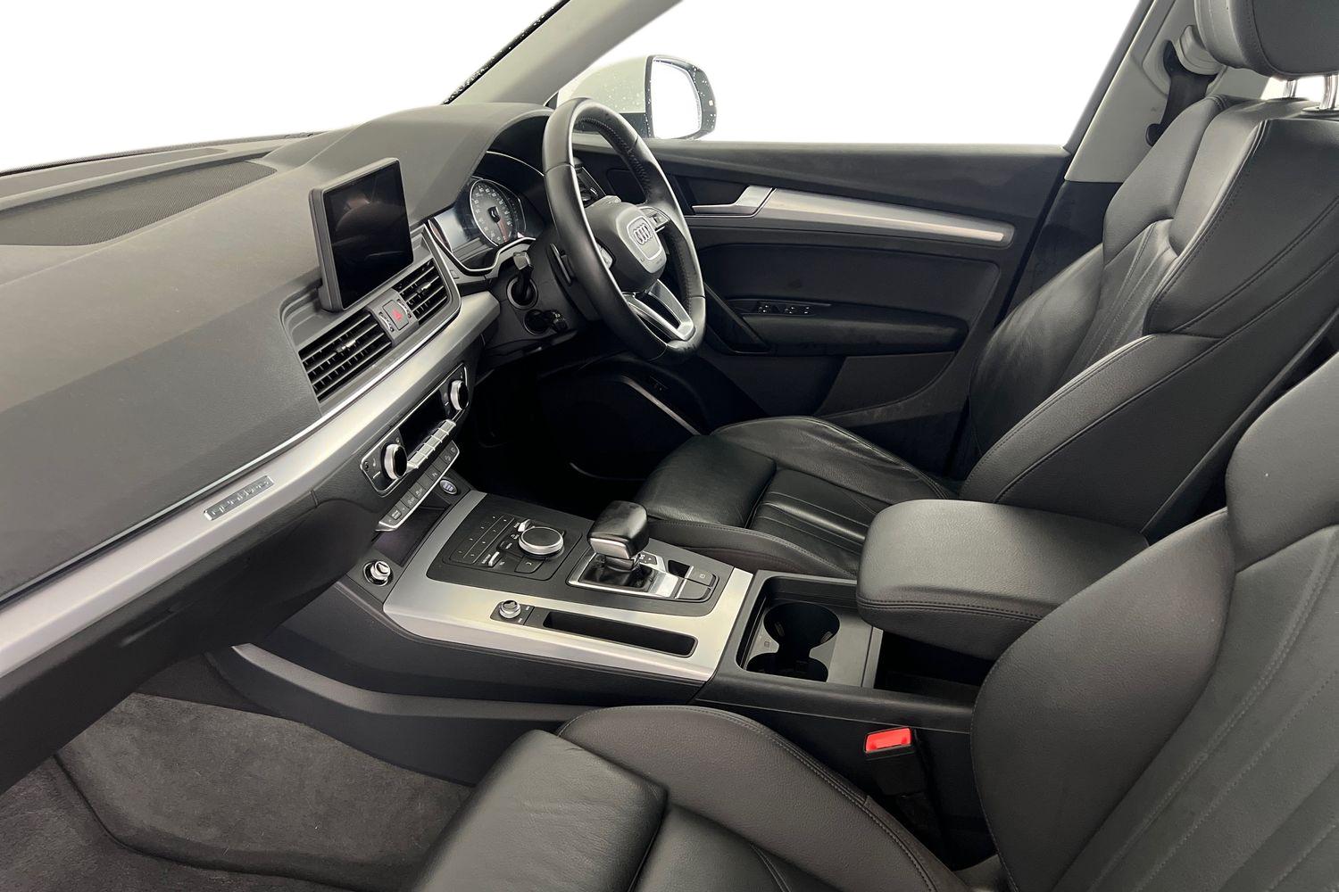 Used Audi Q5 2017 for sale - 77019926: Photo 2