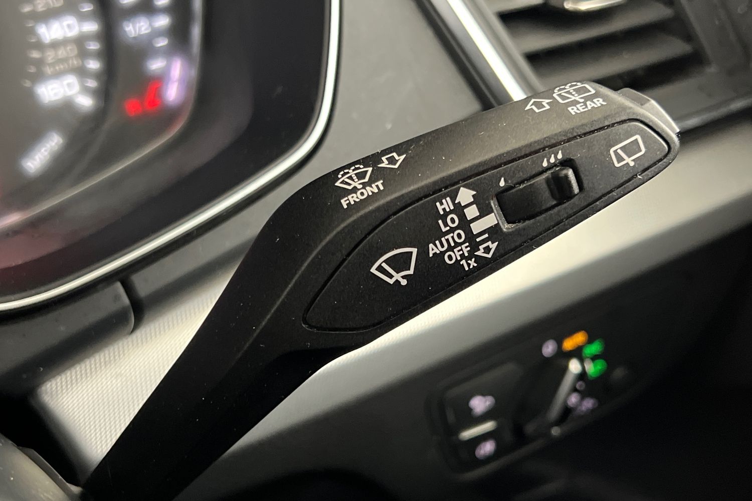 Used Audi Q5 2017 for sale - 77019926: Photo 37