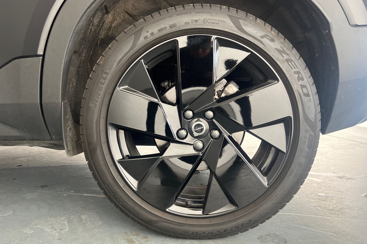 Used Volvo XC40 2025 for sale - 76161289: Photo 24