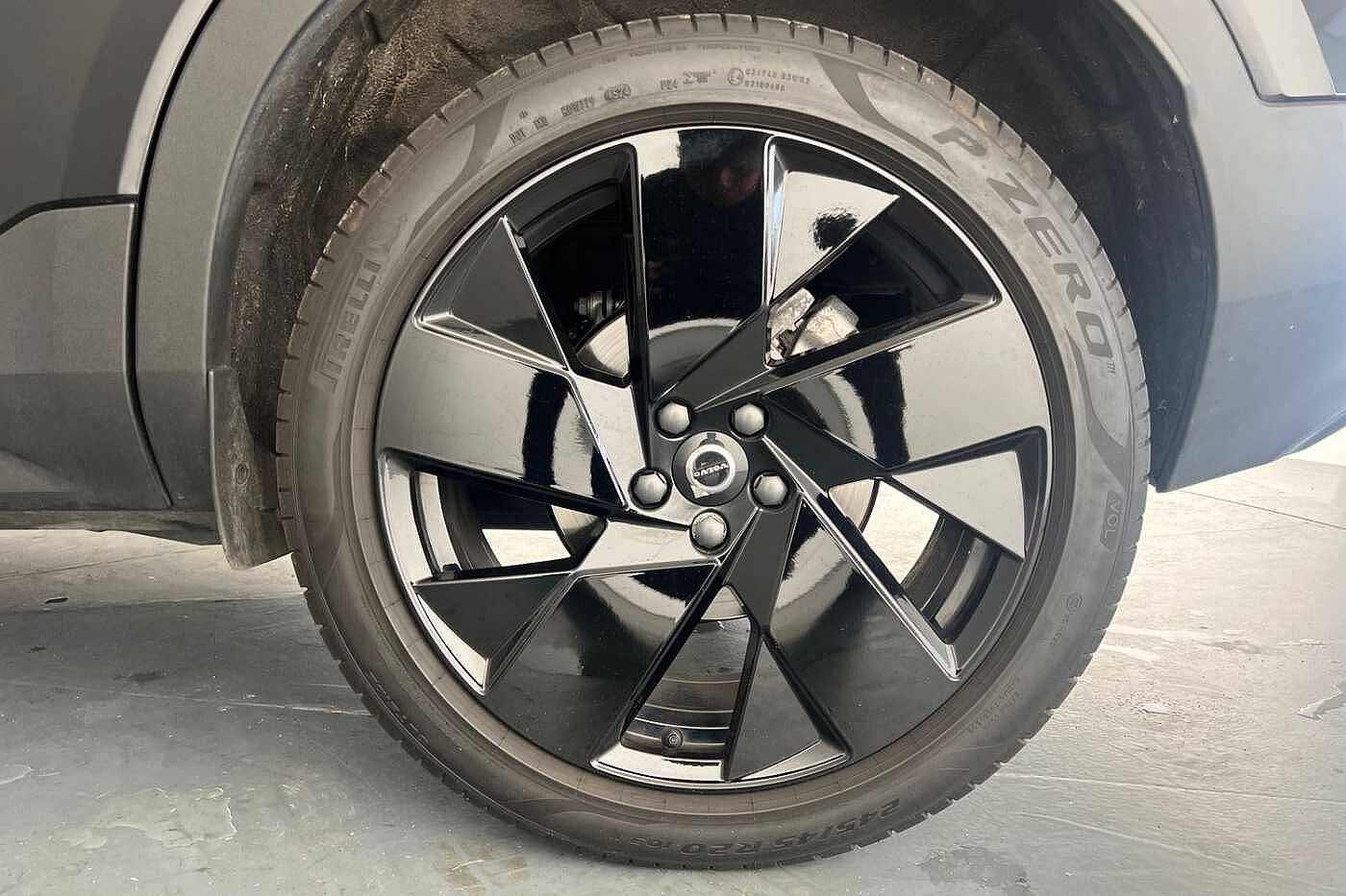 Used Volvo XC40 2025 for sale - 76161289: Photo 25