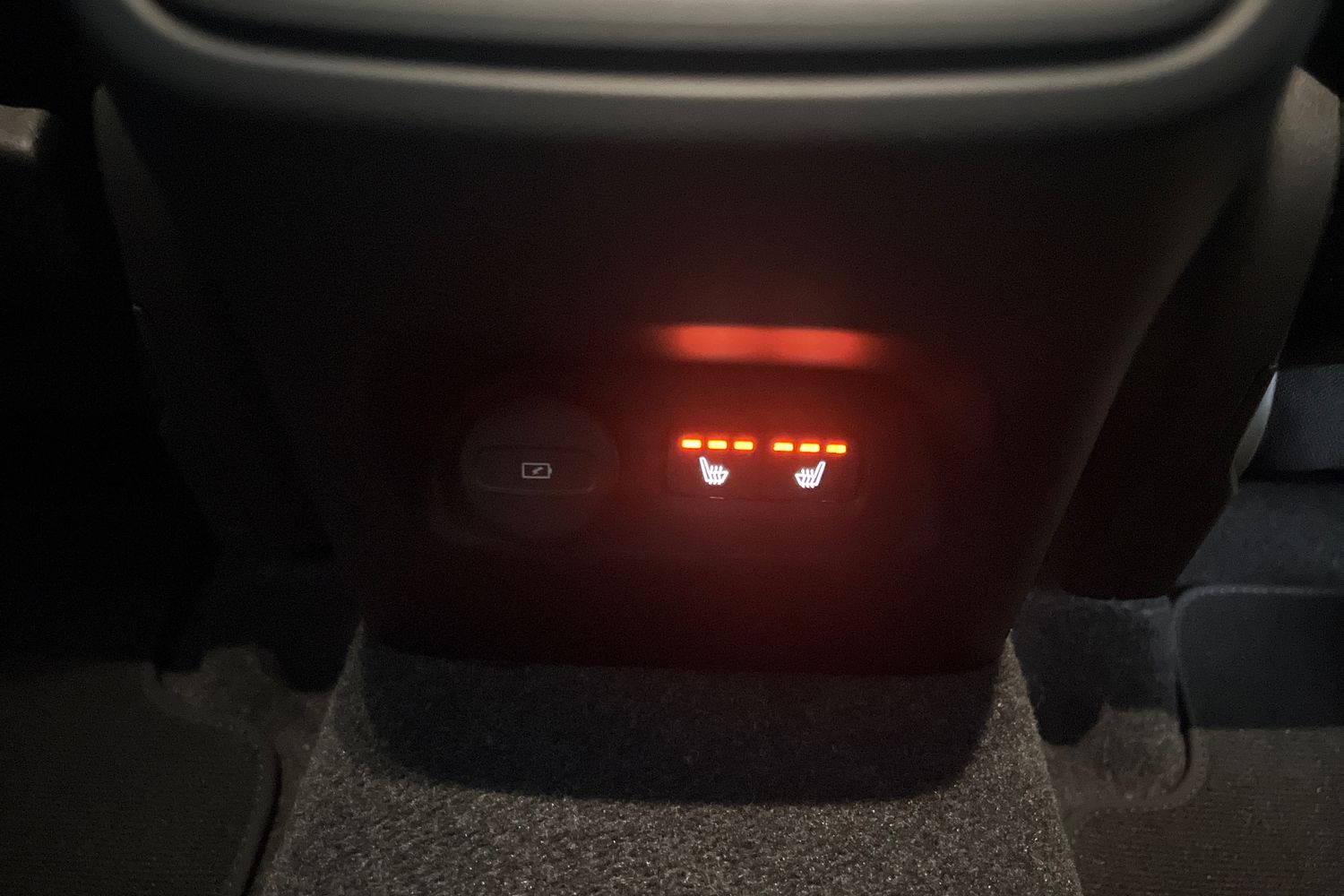 Used Volvo XC40 2025 for sale - 76161289: Photo 27