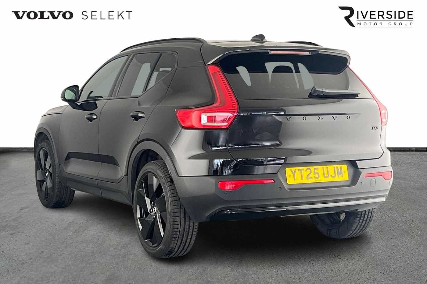 Used Volvo XC40 2025 for sale - 76161289: Photo 3