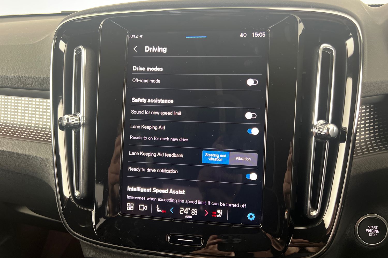 Used Volvo XC40 2025 for sale - 76161289: Photo 38