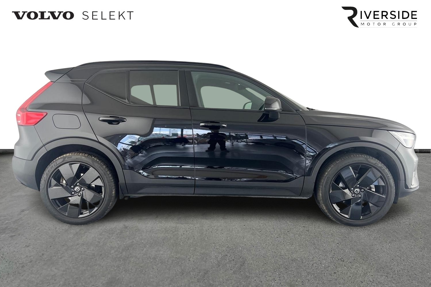 Used Volvo XC40 2025 for sale - 76161289: Photo 4