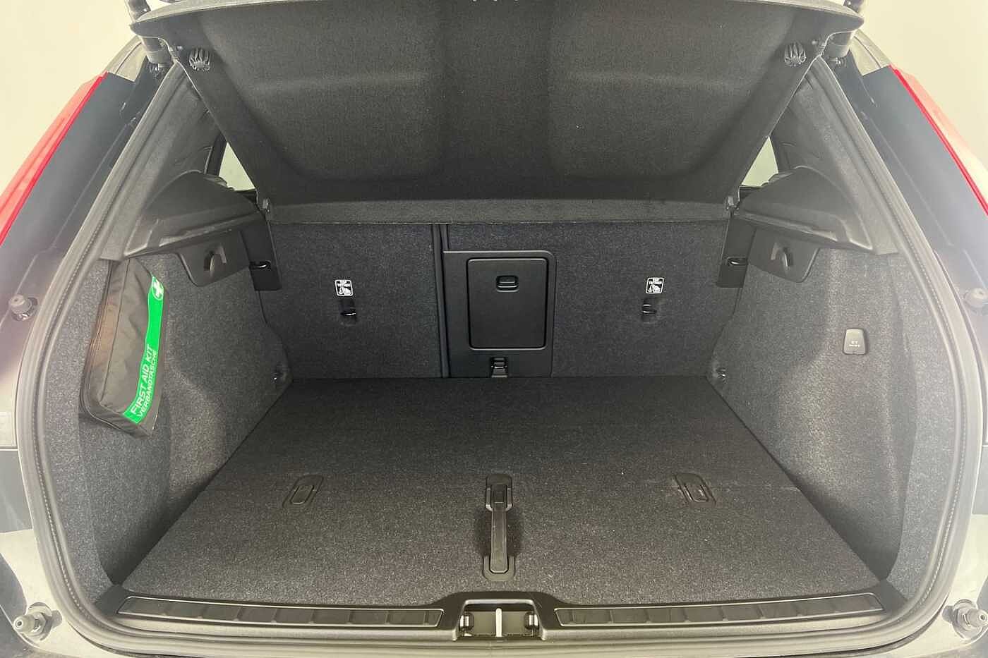 Used Volvo XC40 2025 for sale - 76161289: Photo 8