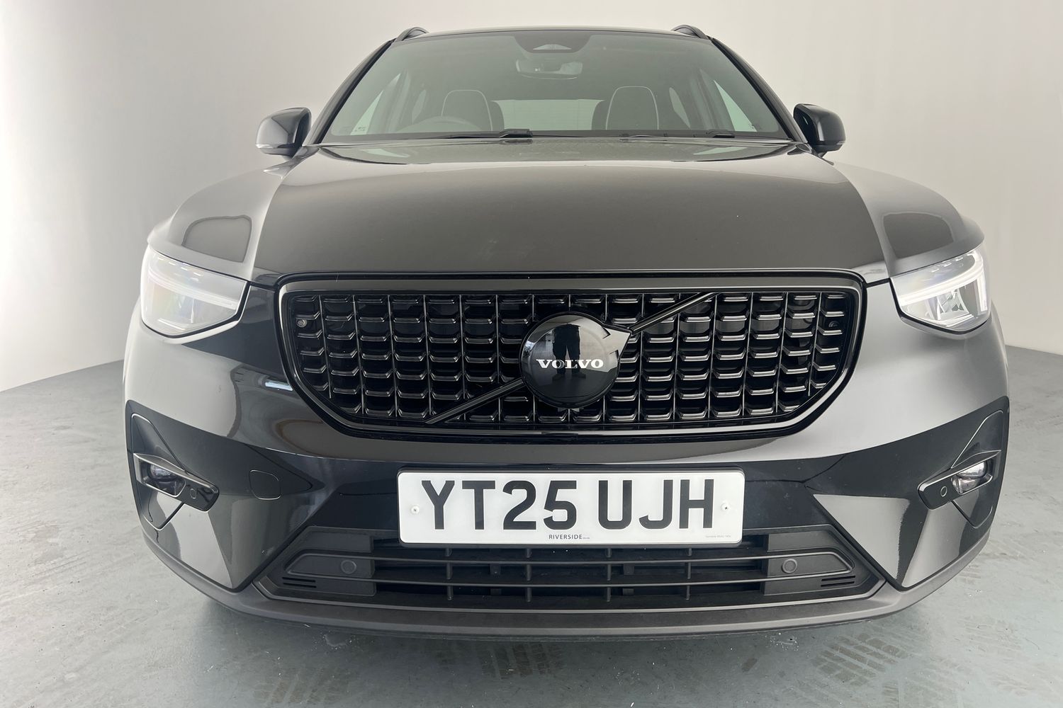 Used Volvo XC40 2025 for sale - 76066925: Photo 40