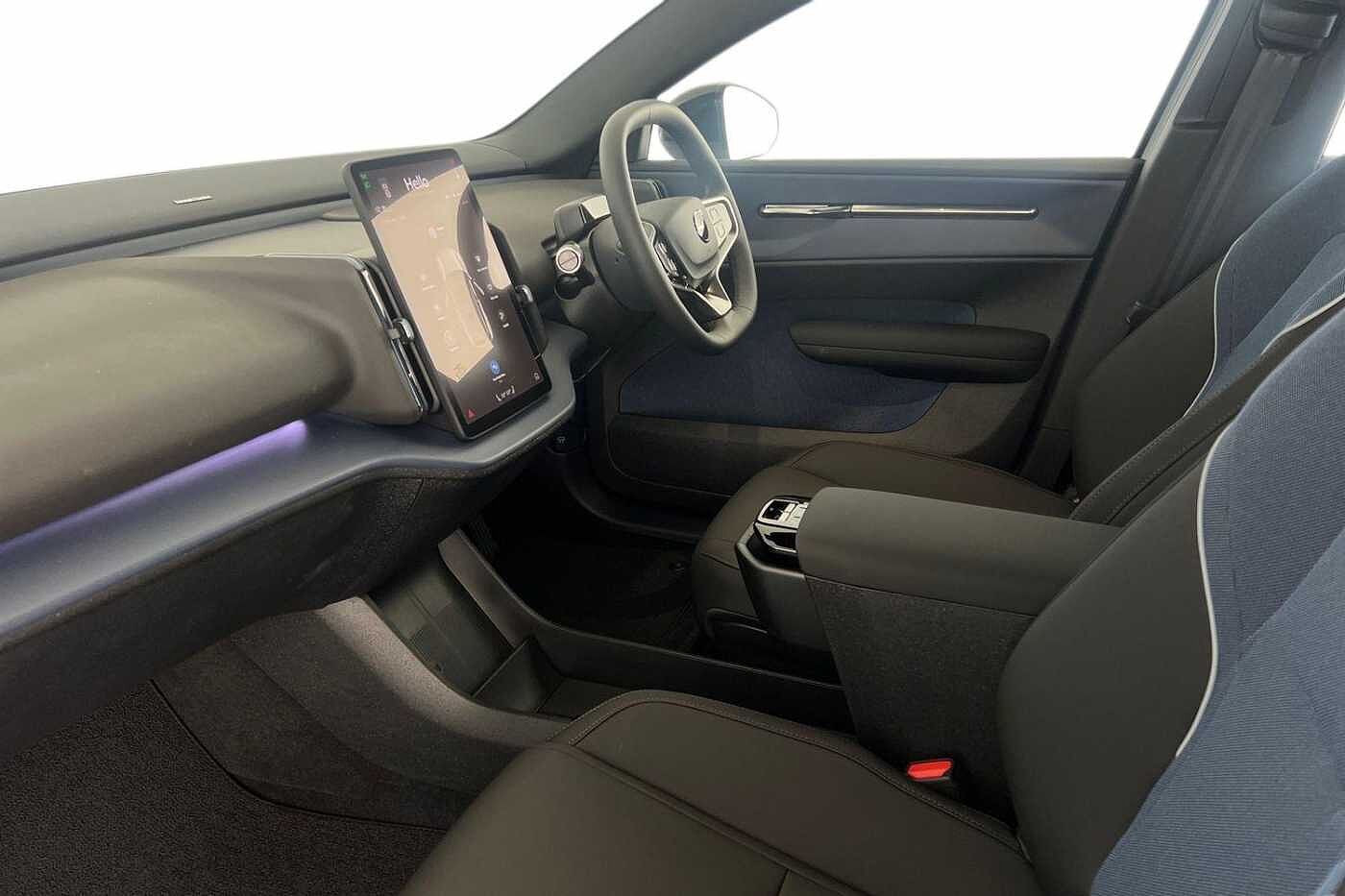 Used Volvo EX30 2025 for sale - 77545245: Photo 2