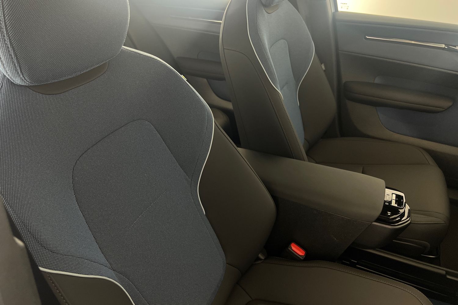 Used Volvo EX30 2025 for sale - 77545245: Photo 27