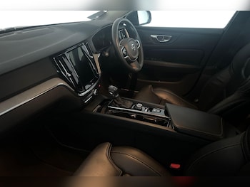 Used Volvo S60 2020 for sale - 75702602: Photo