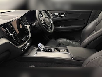 Used Volvo XC60 2025 for sale - 78778901: Photo