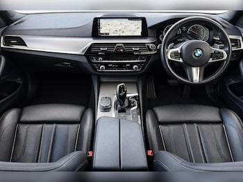 Used BMW 5 Series 2018 for sale - 77981157: Photo