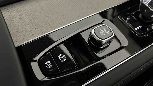 Used Volvo XC90 2025 for sale - 75440115: Photo 37
