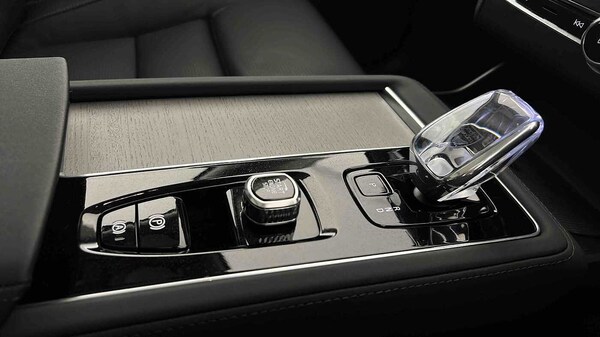 Used Volvo XC90 2025 for sale - 75440115: Photo 90