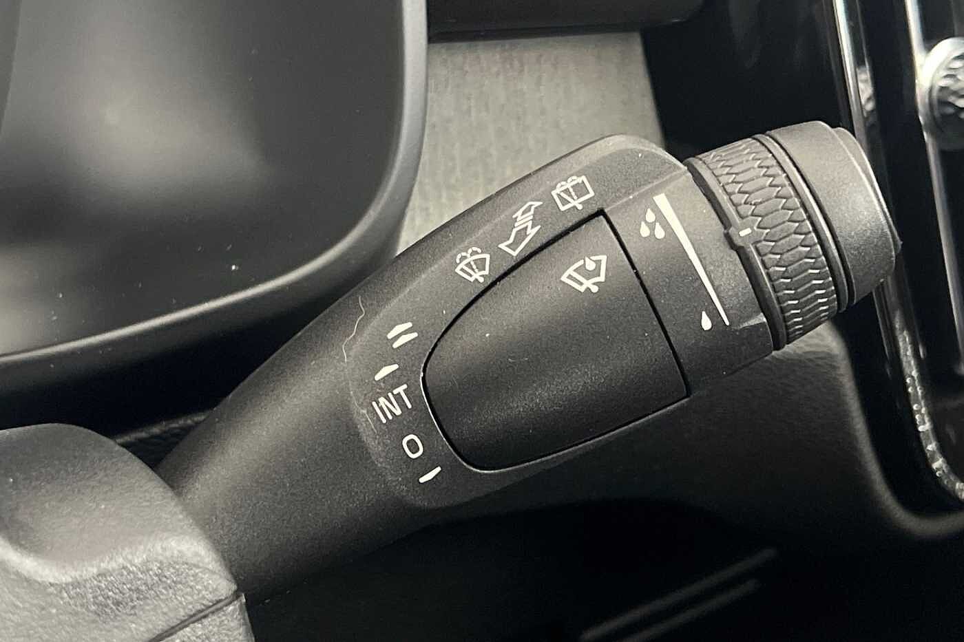 Used Volvo XC40 2021 for sale - 76817751: Photo 33