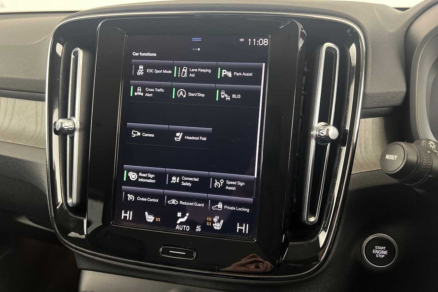 Used Volvo XC40 2021 for sale - 76817751: Photo 37