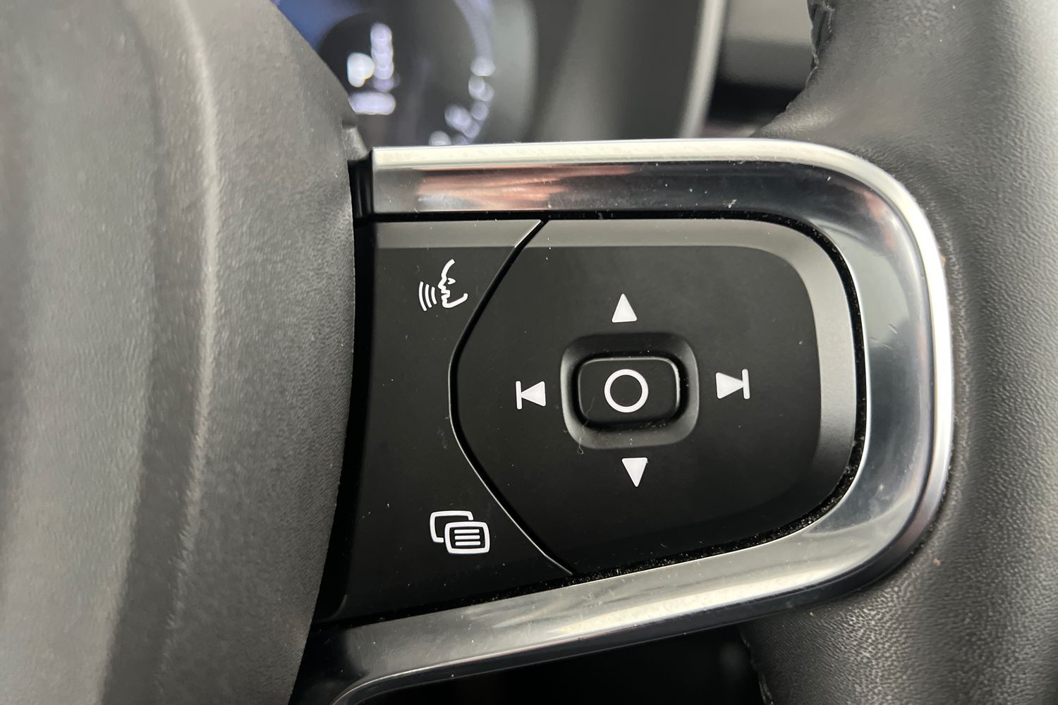 Used Volvo XC40 2022 for sale - 76526507: Photo 12