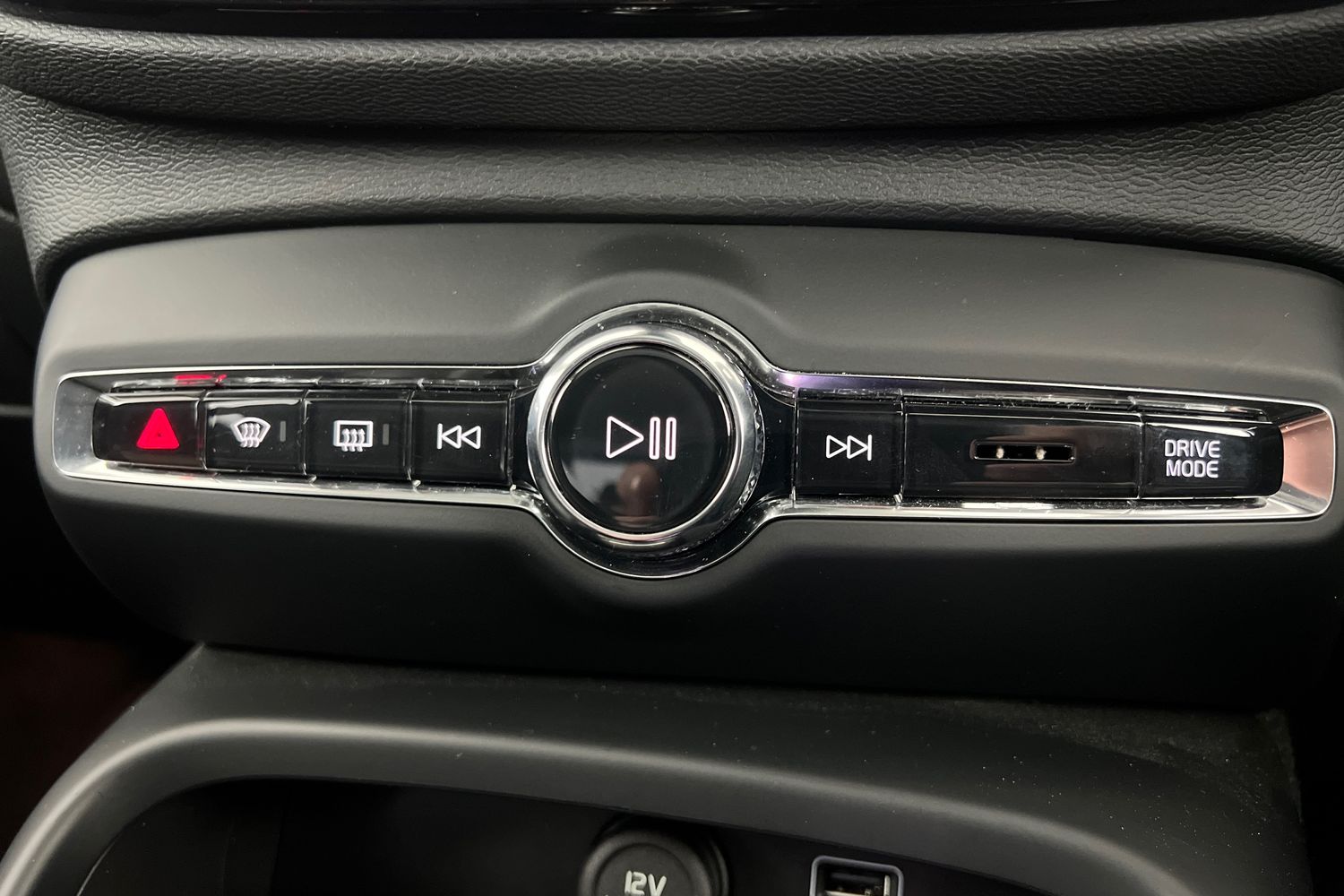 Used Volvo XC40 2022 for sale - 76526507: Photo 14