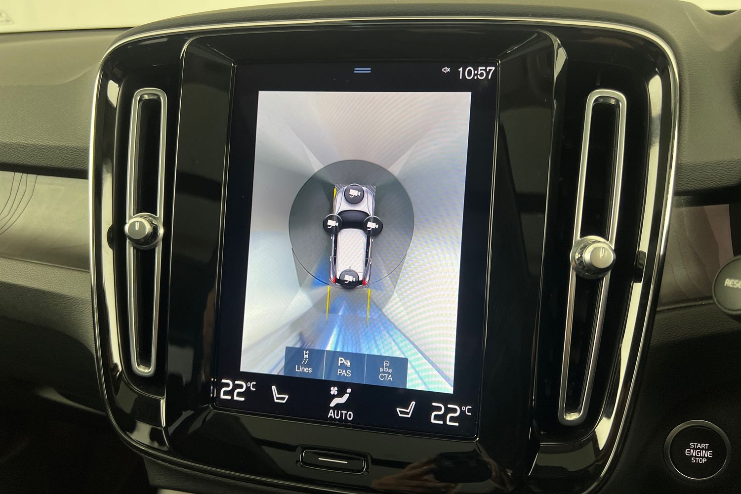 Used Volvo XC40 2022 for sale - 76526507: Photo 16