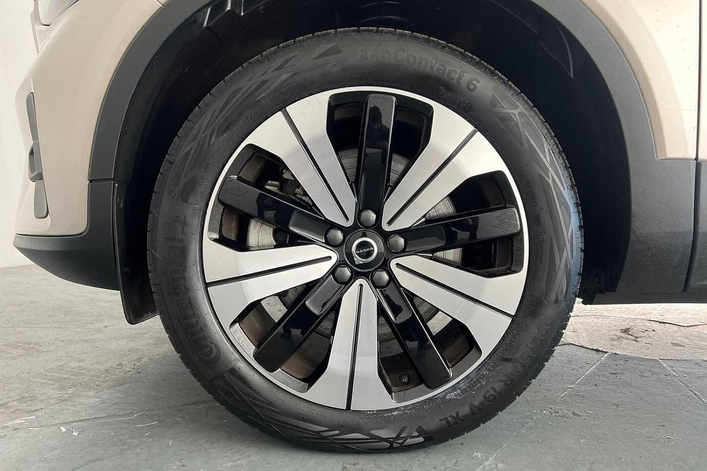 Used Volvo XC40 2022 for sale - 76526507: Photo 25